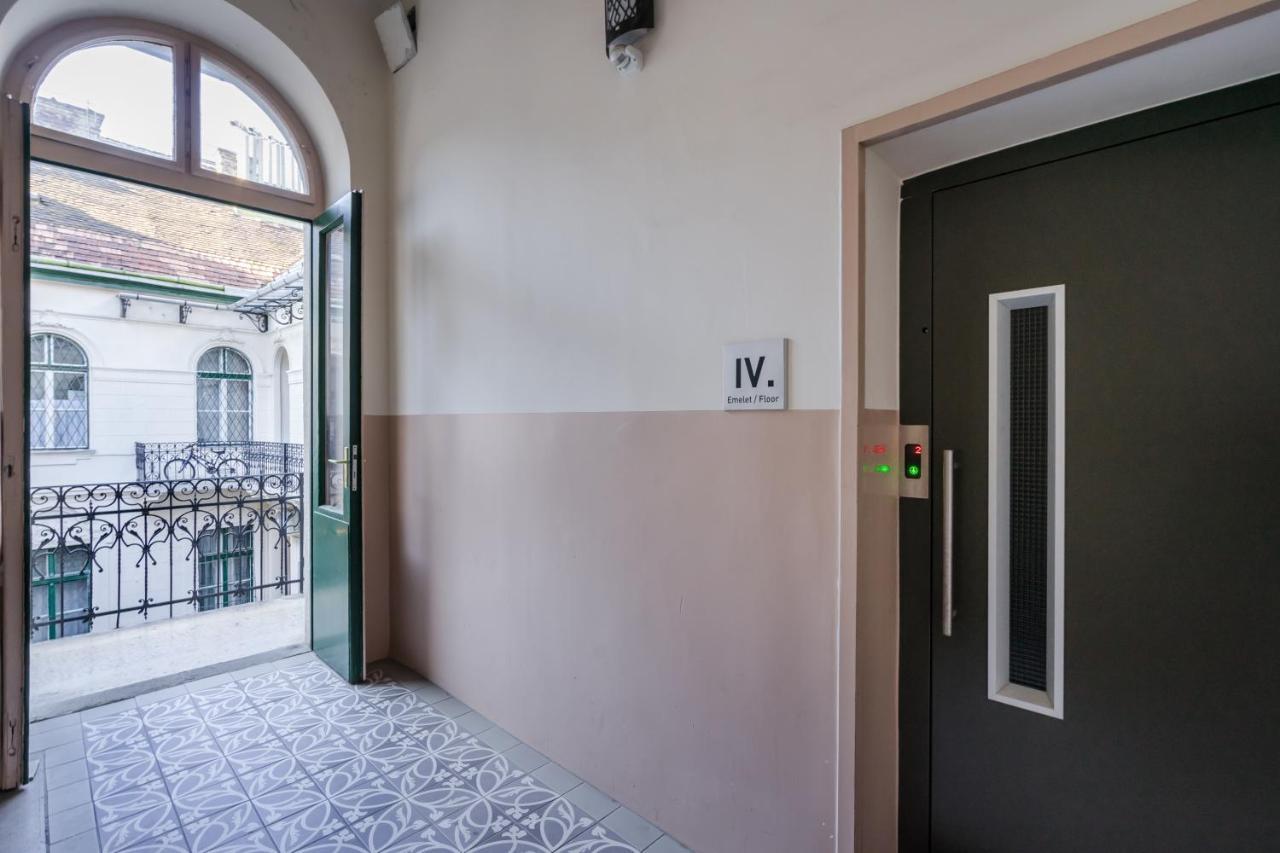 Bpr R20 Studio Home With A/C Budapest Esterno foto